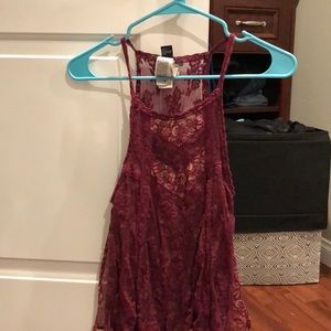 Forever 21 maroon tank
